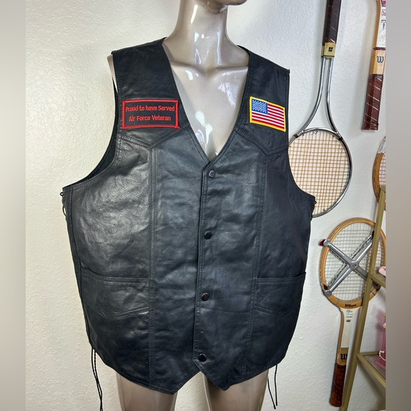 Vietnam Era Vet Leather Vest - Picture 2 of 11